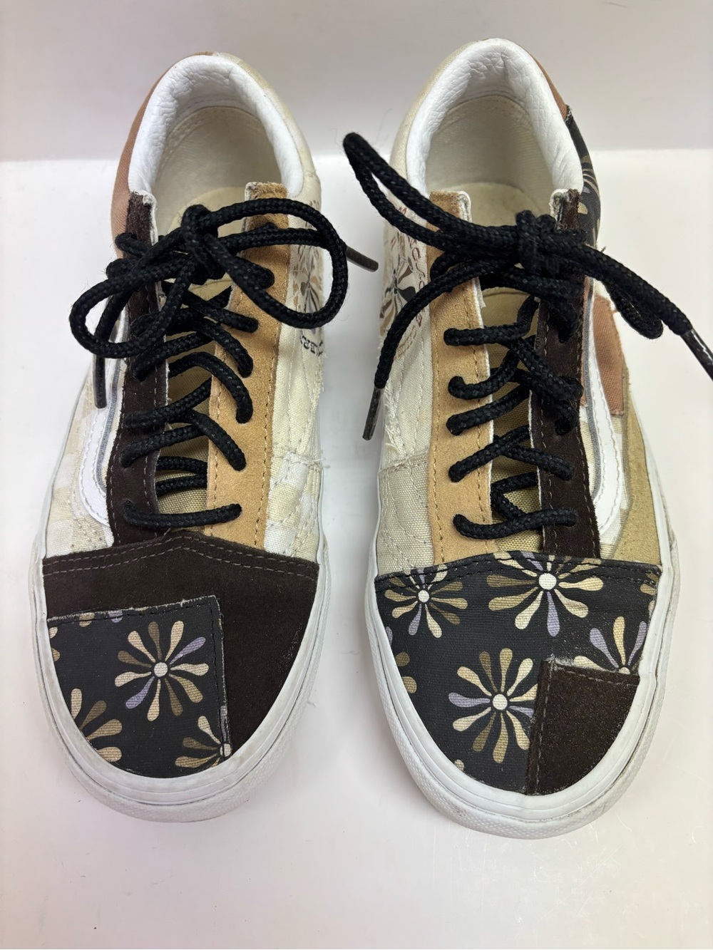 VANS OFF THE WALL SKATER SNEAKER SHOE WOMEN 5.5 BLACK & TAN MULTI
